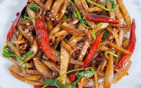 杏鲍菇的做法大全（杏鲍菇的做法大全小视频）