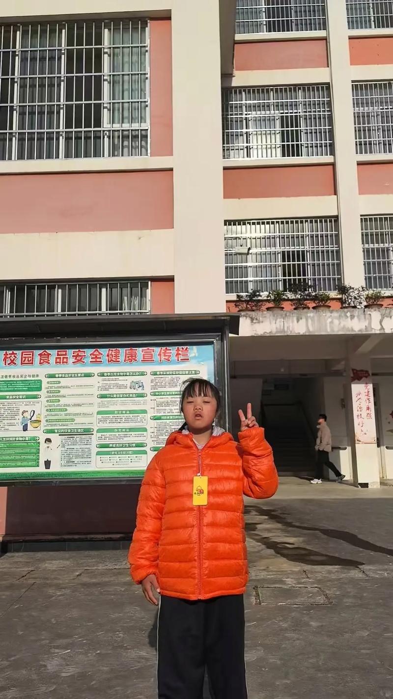 山区学校捐赠（山区小学捐赠活动报道）
