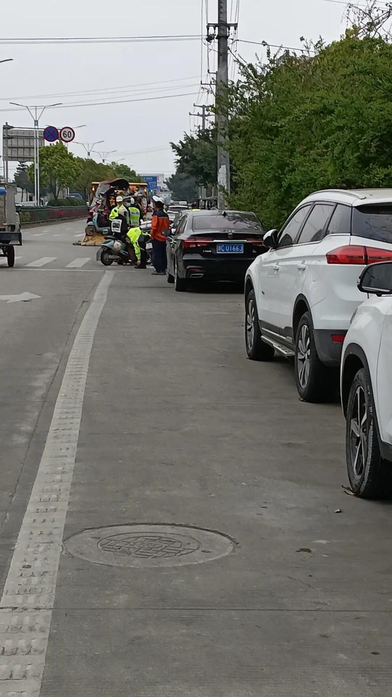 会变形的共享单车（共享单车变摩托）
