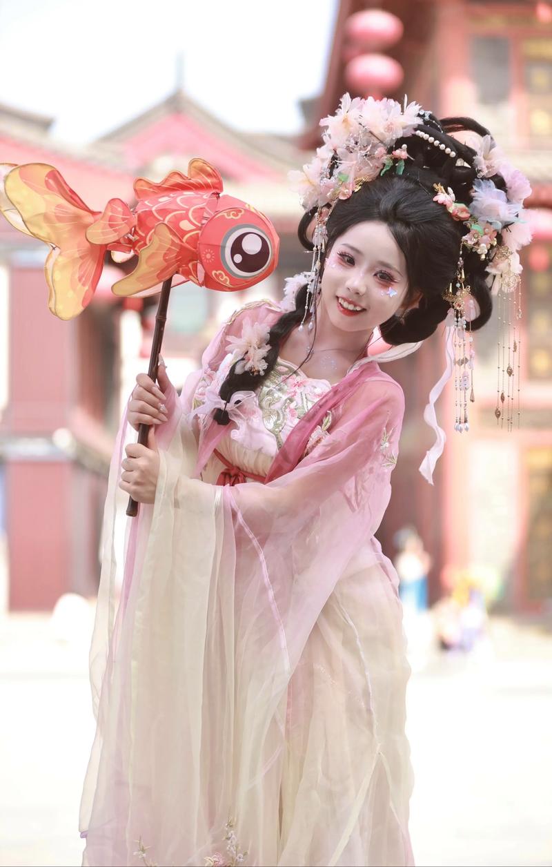 汉服外卖骑手(汉服外卖骑手好做吗)