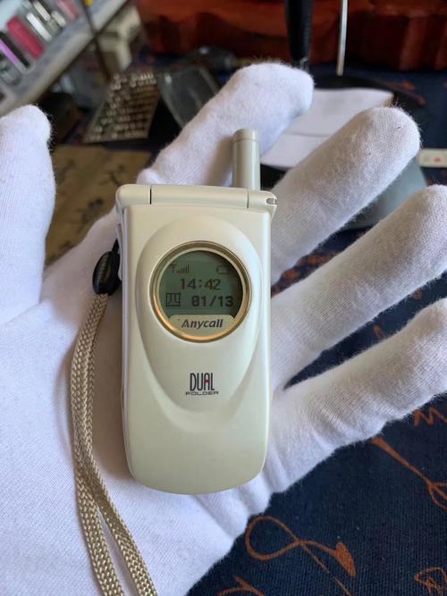 三星b189手机（三星l168手机）