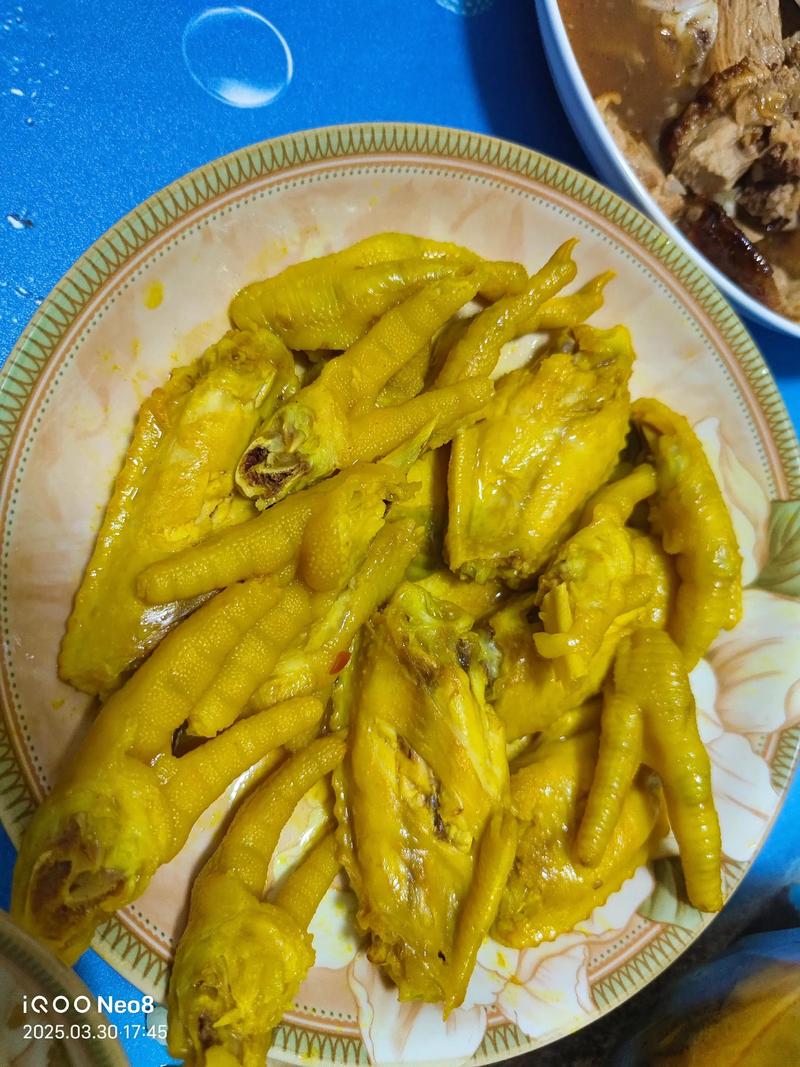 盐焗鸡爪的做法(盐焗鸡爪的做法大全)