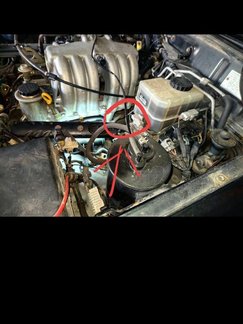 长城精灵汽车（长城精灵汽车发动机号码在什么位置）